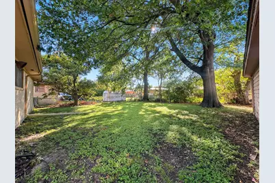 817 S Rusk Street, Gainesville, TX 76240 - Photo 24