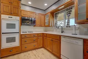 190 County Rd 3198, Valley Mills, TX 76689 - Photo 12