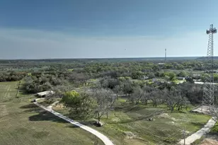 190 County Rd 3198, Valley Mills, TX 76689 - Photo 22