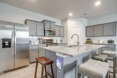 8609 Mirror Lake Drive, Fort Worth, TX 76179 - Photo 16