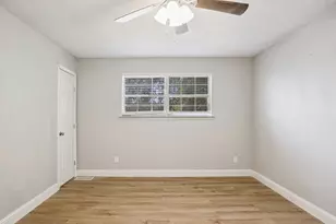 8036 Woodhue Cir, Dallas, TX 75228 - Photo 20