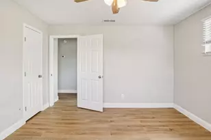 8036 Woodhue Cir, Dallas, TX 75228 - Photo 22