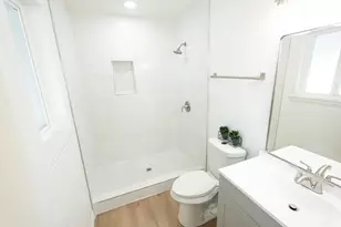 1018 Ridge Way, Garland, TX 75042 - Photo 20