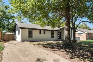 706 S Waterview Dr, Richardson, TX 75080 - Photo 2