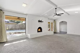 4021 Aragon Dr, Fort Worth, TX 76133 - Photo 4