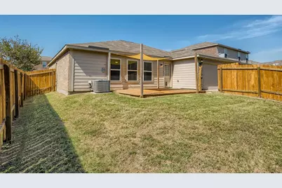 1026 Barrymore Lane, Duncanville, TX 75137 - Photo 10