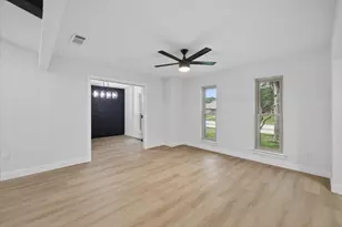 2124 Parkhaven Dr, Plano, TX 75075 - Photo 18