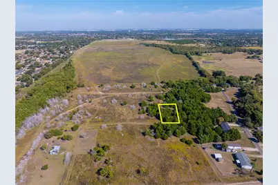 124 W Overhill Drive, Glenn Heights, TX 75154 - Photo 2