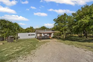 3667 Oak Cir, Weatherford, TX 76088 - Photo 4