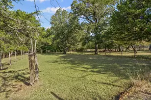 3667 Oak Cir, Weatherford, TX 76088 - Photo 14