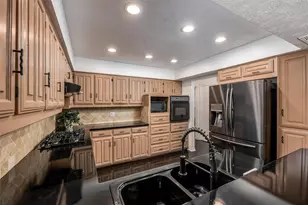 3709 Atrium Dr, Plano, TX 75075 - Photo 12