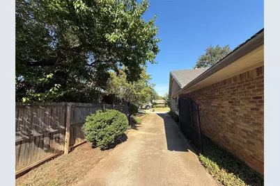 504 Chaffee Drive, Arlington, TX 76006 - Photo 28