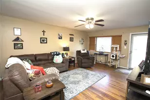 1306 Rodgers Dr, Graham, TX 76450 - Photo 2