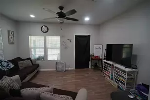 2115 Reuter Ave, Waco, TX 76708 - Photo 4