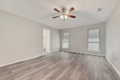 443 Dinalynn Street, Mesquite, TX 75149 - Photo 10