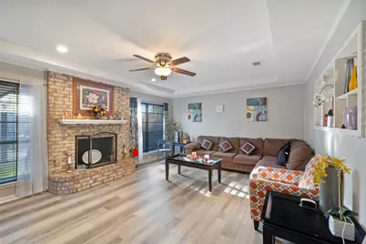 710 Waynelee Drive, Lancaster, TX 75146 - Photo 4