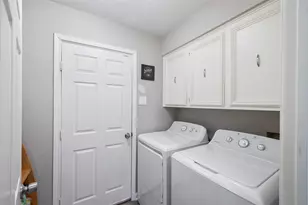 710 Waynelee Dr, Lancaster, TX 75146 - Photo 18