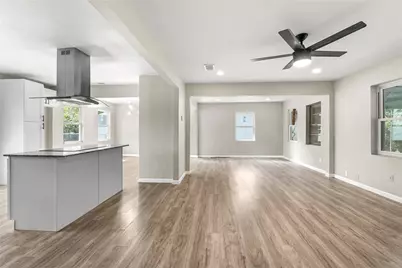 2116 Ridgeway Street, Arlington, TX 76010 - Photo 10