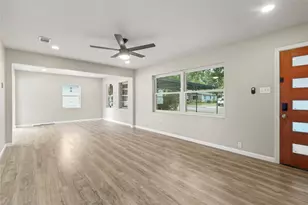 2116 Ridgeway St, Arlington, TX 76010 - Photo 4