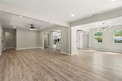 2116 Ridgeway Street, Arlington, TX 76010 - Photo 8