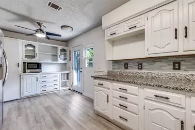 231 Larry Drive, Duncanville, TX 75137 - Photo 12