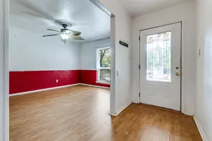 231 Larry Dr, Duncanville, TX 75137 - Photo 4