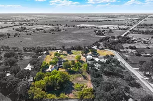 107 Cactus Rd, Waxahachie, TX 75165 - Photo 2