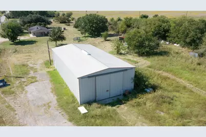 226 County Road 1557, Chico, TX 76431 - Photo 4