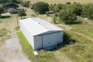 226 Co Rd 1557, Chico, TX 76431 - Photo 4