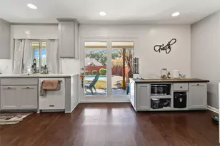 1920 Avignon Ct, Carrollton, TX 75007 - Photo 6