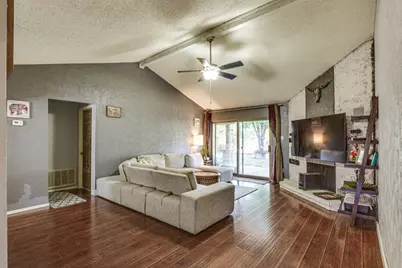5406 Princess Court, Lake Dallas, TX 75065 - Photo 6