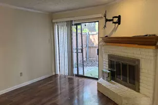 885 Dublin Dr, Richardson, TX 75080 - Photo 2