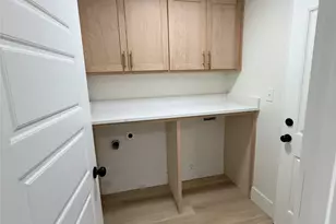 821 Sylvan Dr, Fort Worth, TX 76120 - Photo 10