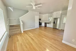 986 S 6th Ave, Denison, TX 75021 - Photo 2