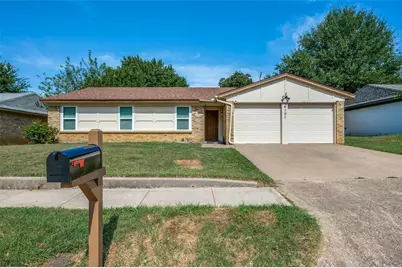 6101 Kelly Elliott Road, Arlington, TX 76001 - Photo 1