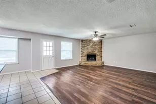 6101 Kelly Elliott Rd, Arlington, TX 76001 - Photo 2