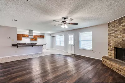 6101 Kelly Elliott Road, Arlington, TX 76001 - Photo 4