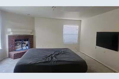 508 Fossil Lake Court, Arlington, TX 76002 - Photo 2