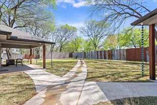 1201 Forrest St, Waco, TX 76704 - Photo 22