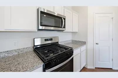 718 Lantana Lane, Pilot Point, TX 76258 - Photo 28