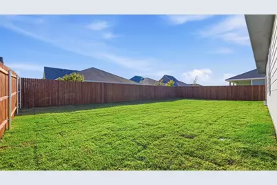 729 Lantana Lane, Pilot Point, TX 76258 - Photo 8