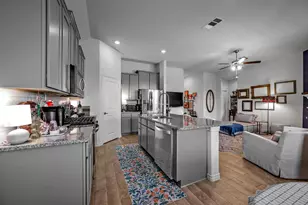 3250 Hunters Gln Dr, Aubrey, TX 76227 - Photo 12