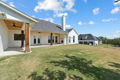 1208 Eagles Bluff Drive, Weatherford, TX 76087 - Photo 30