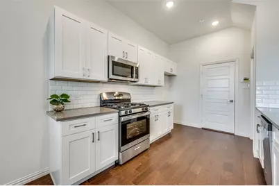 4354 Hebron Street, Irving, TX 75061 - Photo 6