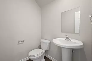 3128 Manchester Dr, Cleburne, TX 76031 - Photo 6