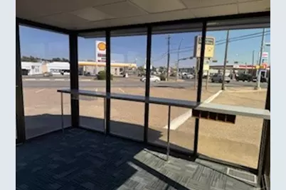 1500 W Henderson Street, Cleburne, TX 76033 - Photo 6