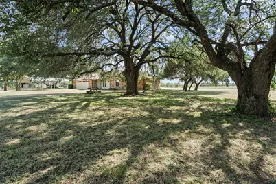3427 Quail Ridge Court, Granbury, TX 76049 - Photo 24