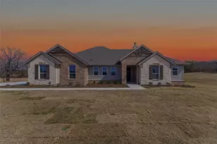 144 Oak Grv Wy, Springtown, TX 76082 - Photo 1