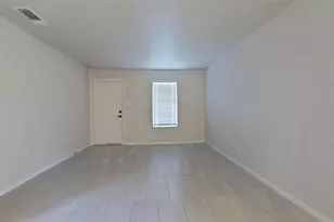 502 Norwood Circle W, Arlington, TX 76013 - Photo 2