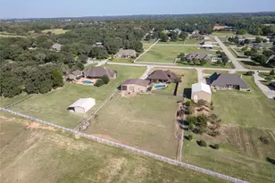 177 Pack Saddle Trail, Weatherford, TX 76088 - Photo 32